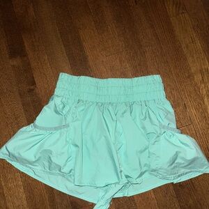 Women's Aqua Free Ppl M Shorts